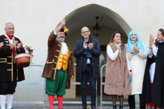 1_Foto-varie-Carnevale-di-sabato-17-febbraio-con-consegna-delle-chiavi-e-tutte-le-maschere-presenti-4