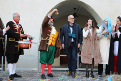 Foto-varie-Carnevale-di-sabato-17-febbraio-con-consegna-delle-chiavi-e-tutte-le-maschere-presenti-2