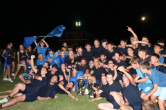 marene-giò-dei-cantun-squadra-dei-blu-esultatnti-per-la-vittoria-la-terza-di-fila