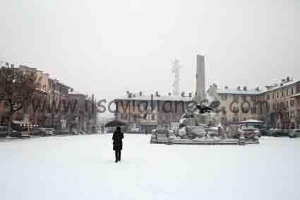piazza del popolo neve gennaio 2017