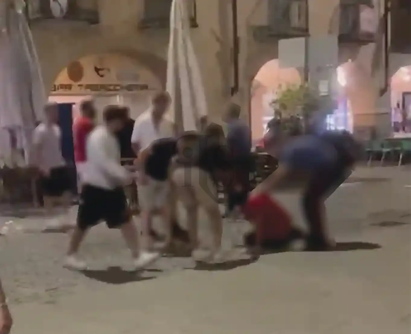 Un’immagine (offuscata volutamente) di un video che sta circolando