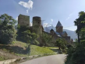 Fortezza Ananuri